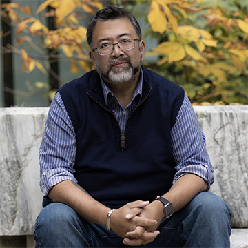 Photo of Ira Sukrungruang