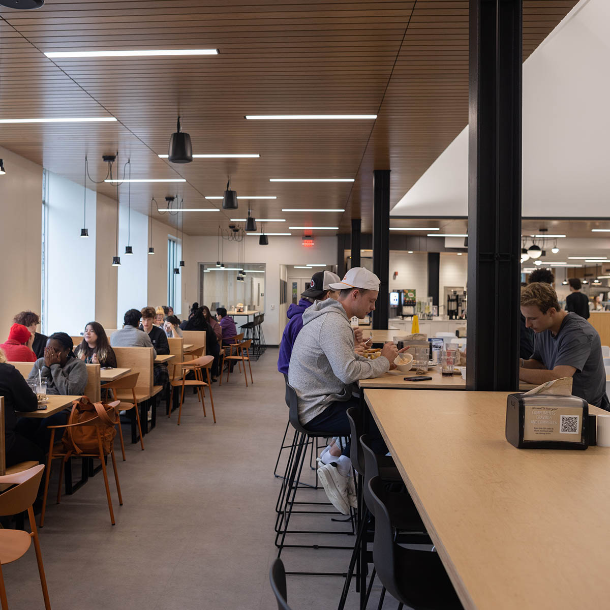 Students eat in Anderson Dining Hall on Shadyside Campus