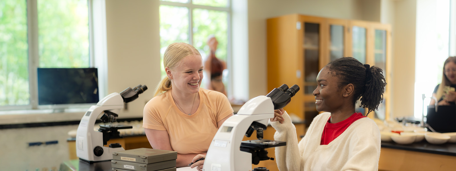 Chatham Biology undergraduate student working in a lab